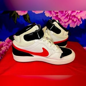 Nike Court Borough Mid 2 (GS) Sneakers